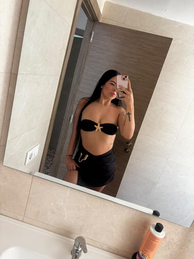 Chica busca chico en Almería: 