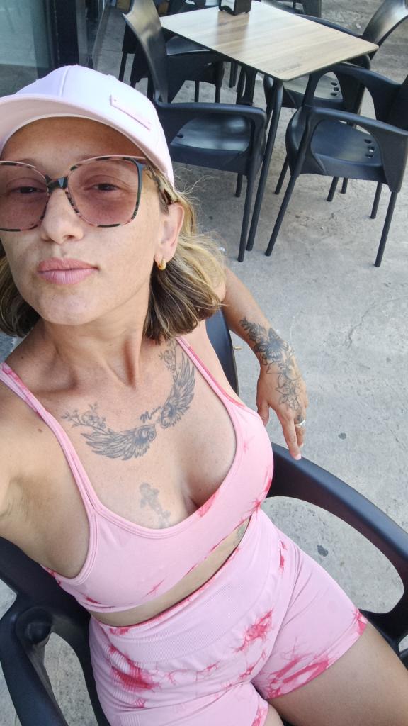 631811754: Chica busca chico en Alicante