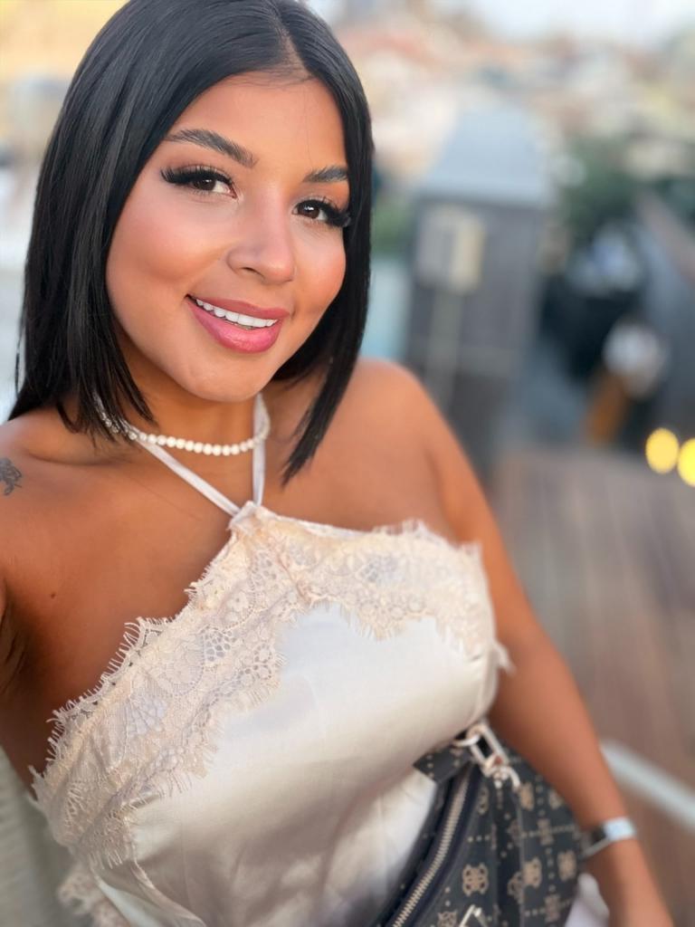 658385979: Chica busca chico en Málaga