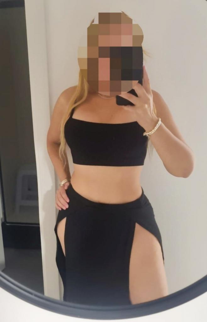 641662746: Chica busca chico en Barcelona