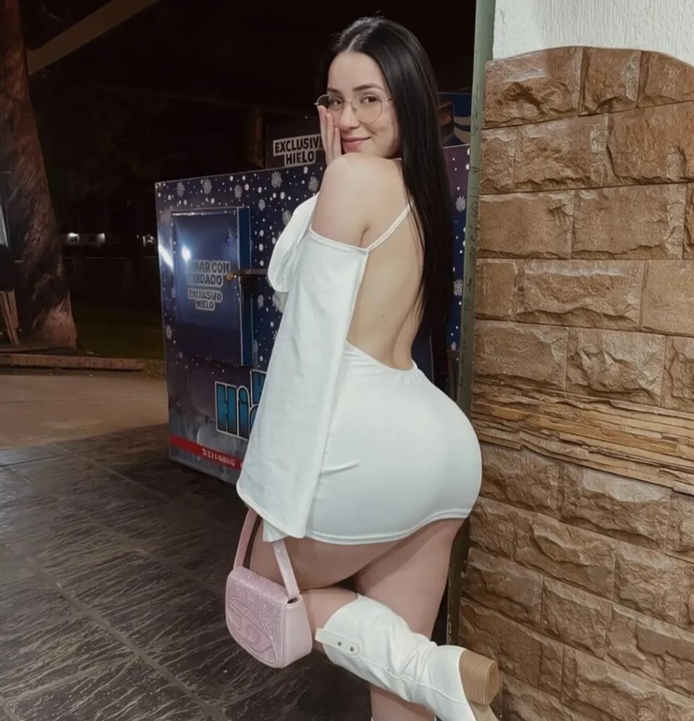 Chica busca chico en Murcia: 