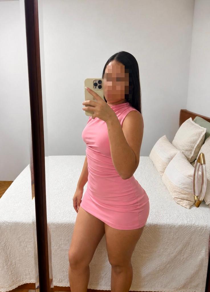 Chica busca chico en Almería: 