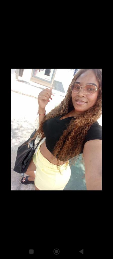 632143116: Chica busca chico en Cádiz