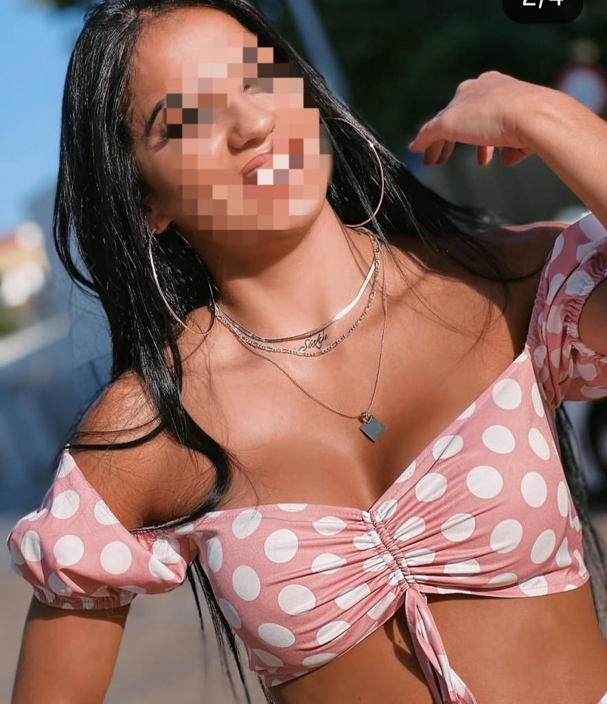 Chica busca chico en Almería: 