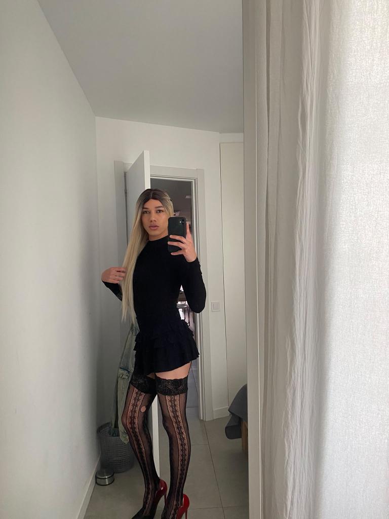 635665189: Transexual en Tarragona
