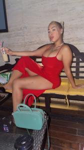 663657246: Chica busca chico en Ibiza