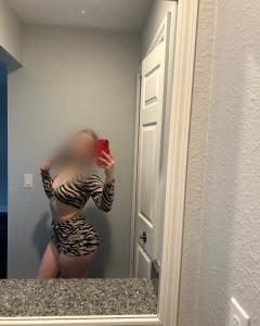 613942720: Chica busca chico en Murcia