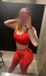 613942720: Chica busca chico en Murcia