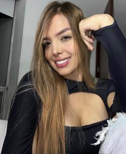 641512946: Chica busca chico en León