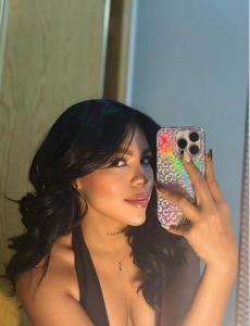 661148231: Chica busca chico en Almería