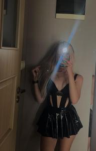 643677995: Chica busca chico en Albacete