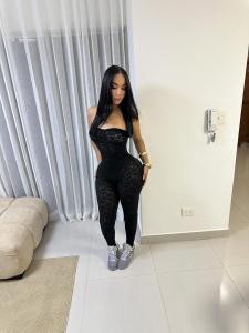 671648761: Chica busca chico en Valencia