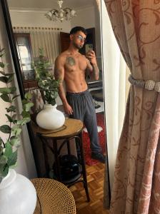 641041694: Chica busca chico en La Coruña