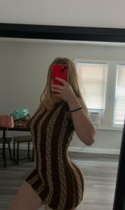 613942720: Chica busca chico en Murcia