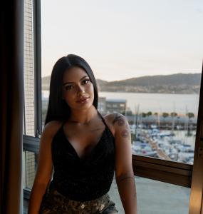 637868190: Chica busca chico en Álava