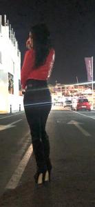 745048096: Chica busca chico en Almería