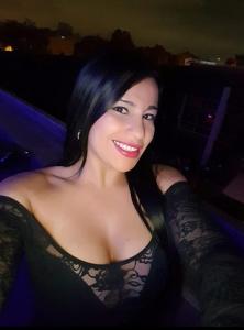 647630556: Chica busca chico en Valencia