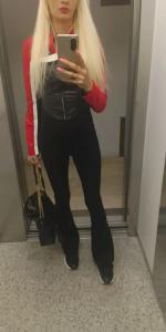 743071903: Chica busca chico en La Coruña
