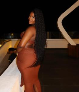 624244428: Chica busca chico en Madrid