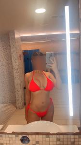 643929104: Chica busca chico en Ibiza