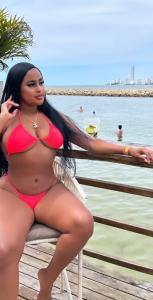 664254418: Chica busca chico en Ibiza