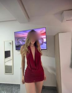 667232879: Chica busca chico en Murcia