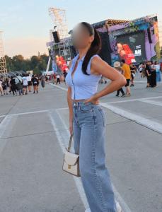 604195834: Chica busca chico en Madrid