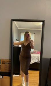 613942720: Chica busca chico en Murcia