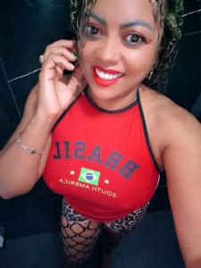 689739268: Chica busca chico en Zaragoza