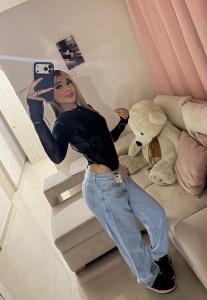 613960882: Chica busca chico en Asturias