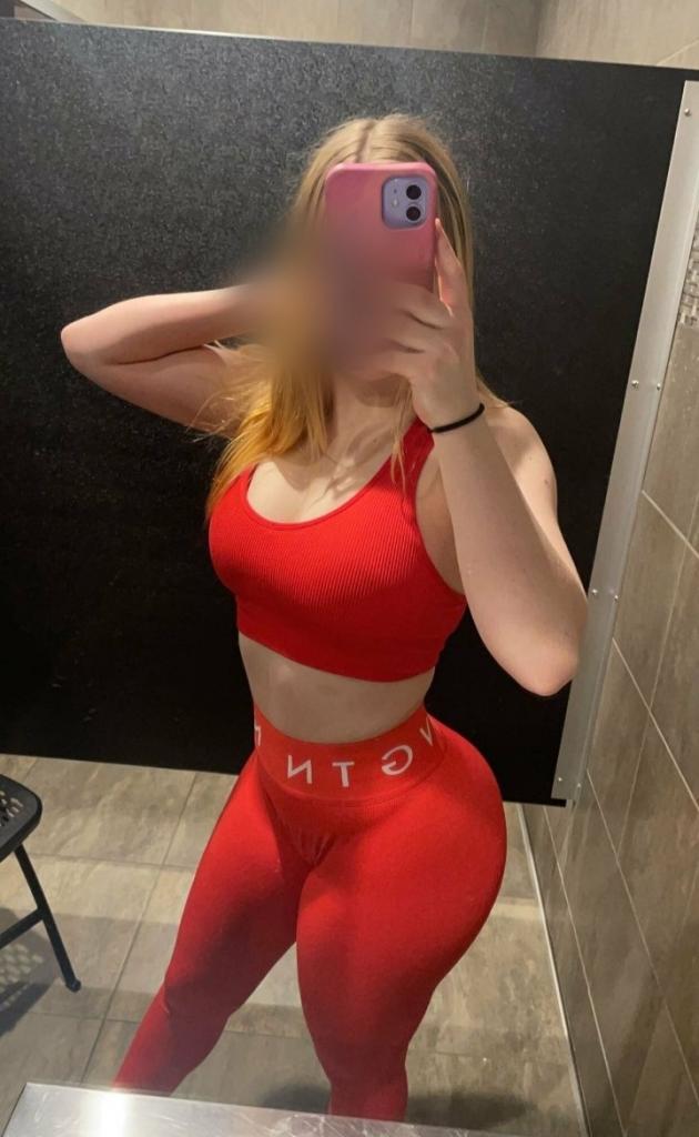 613942720: Chica busca chico en Murcia
