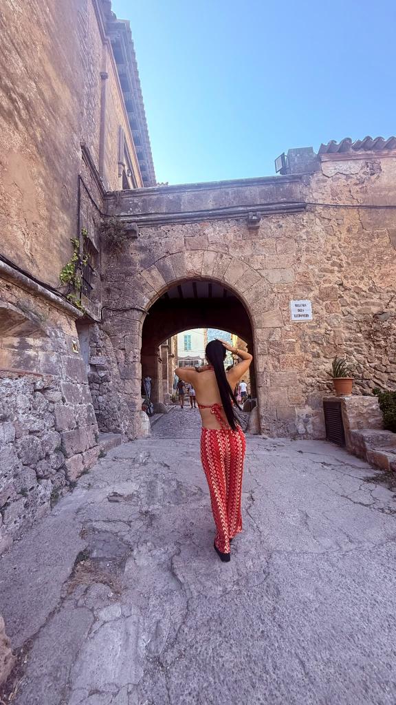 Chica busca chico en Mallorca: 