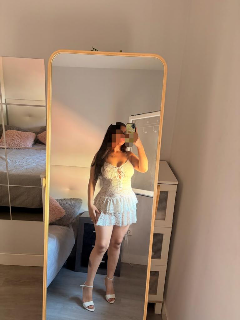 642668011: Chica busca chico en Madrid