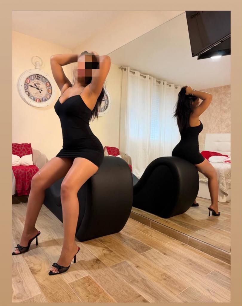 613114598: Chica busca chico en Málaga