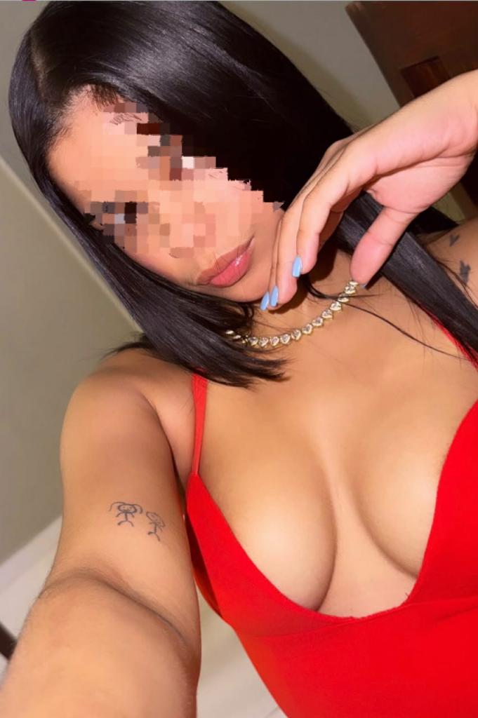 641925933: Chica busca chico en Madrid