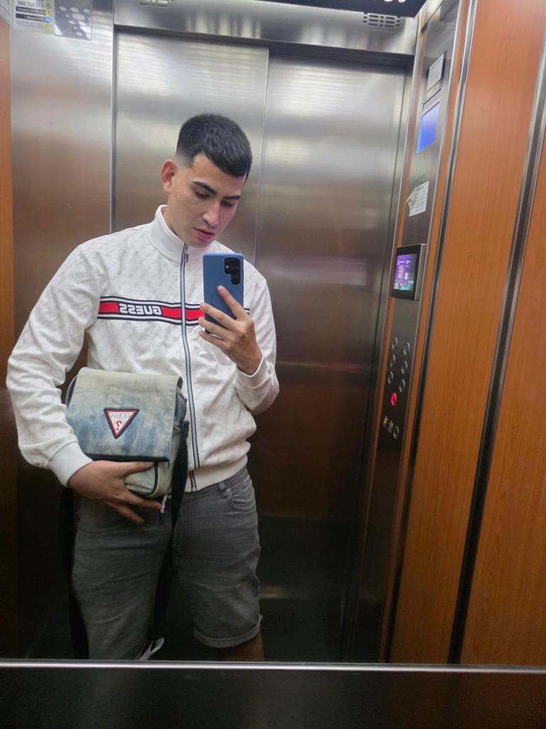600204704: Chico busca chica en Madrid