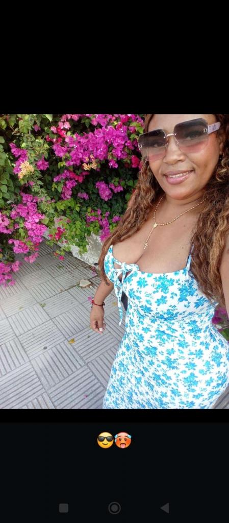 Chica busca chico en Cádiz: 