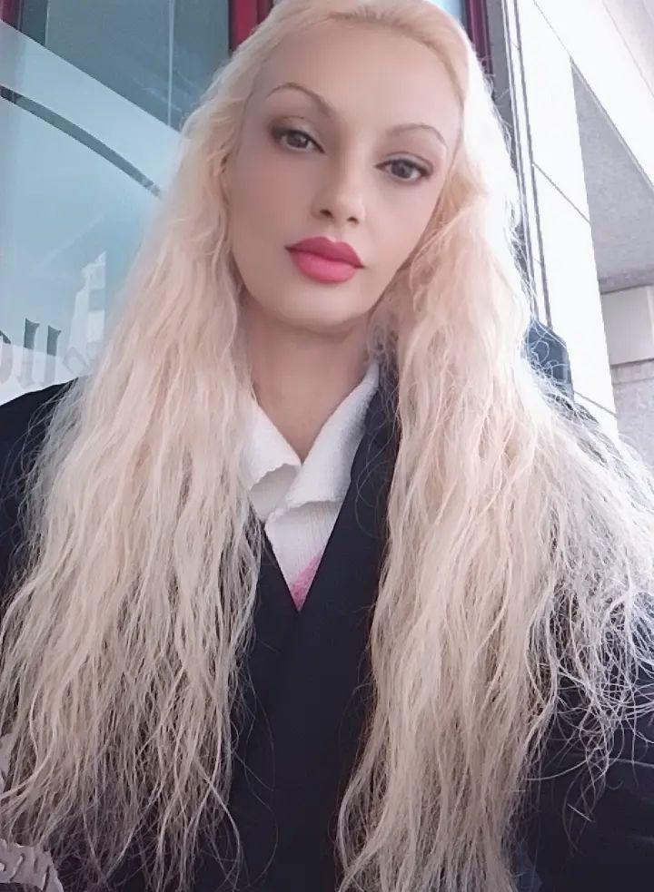 Chica busca chico en La Coruña: 