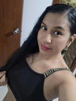 613716552: Chica busca chico en Barcelona
