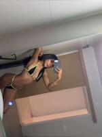 612432278: Chica busca chico en Madrid