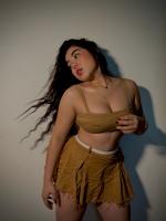 663776664: Chica busca chico en Gerona
