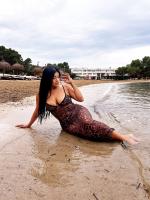 631443241: Chica busca chico en Ibiza
