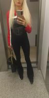 743071903: Chica busca chico en La Coruña