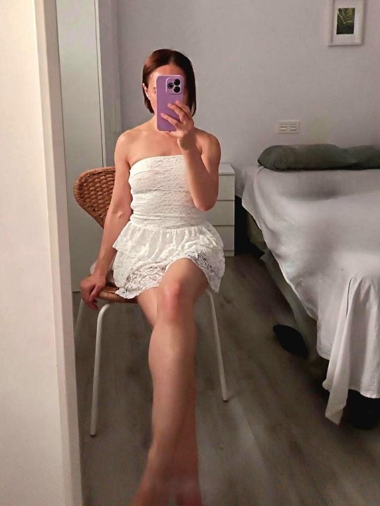 641414606: Chica busca chico en Pontevedra