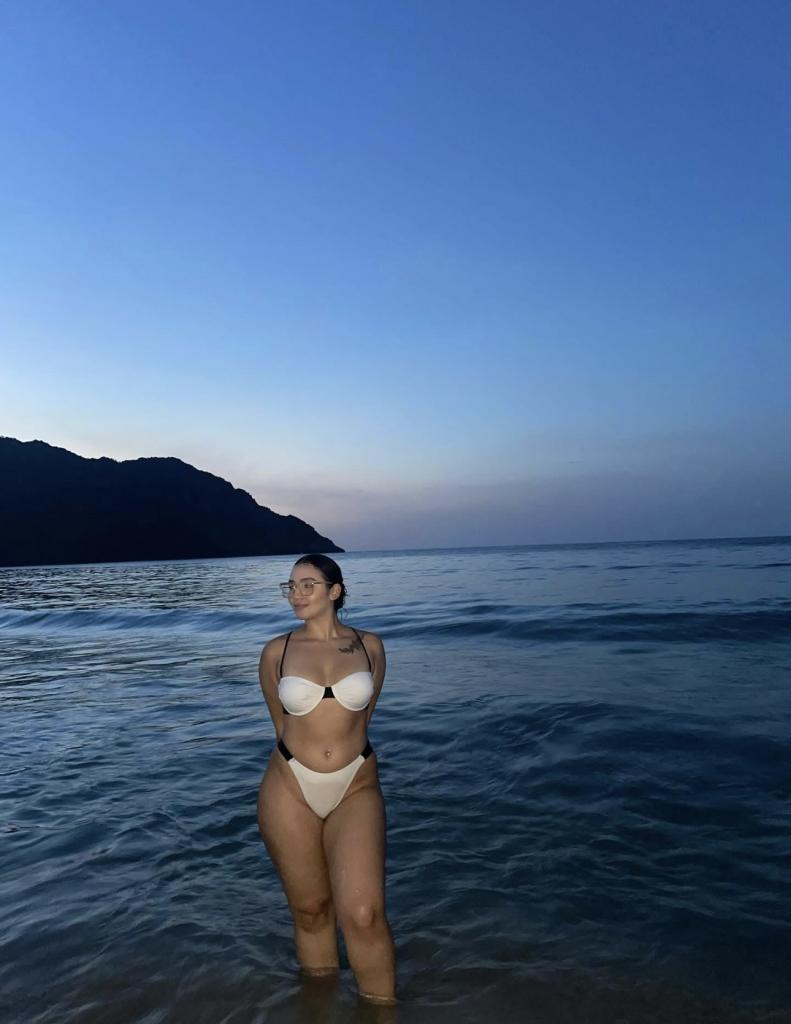 632964864: Chica busca chico en Cáceres