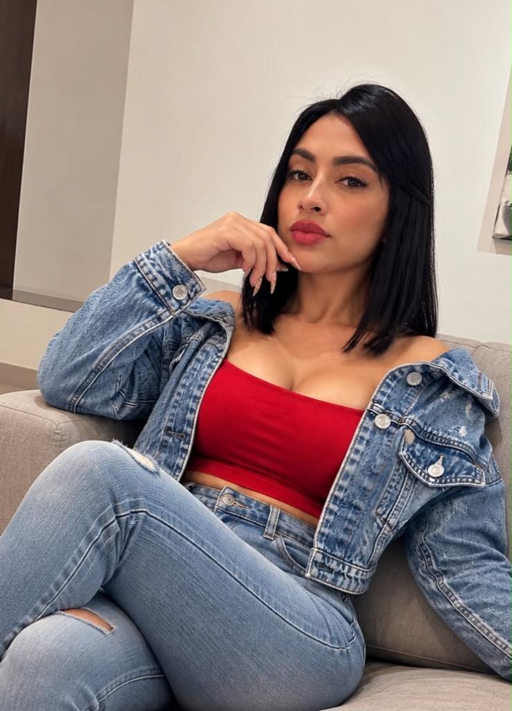 Chica busca chico en Granada: 