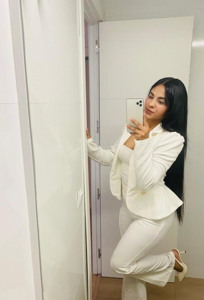 Chica busca chico en Sevilla: 