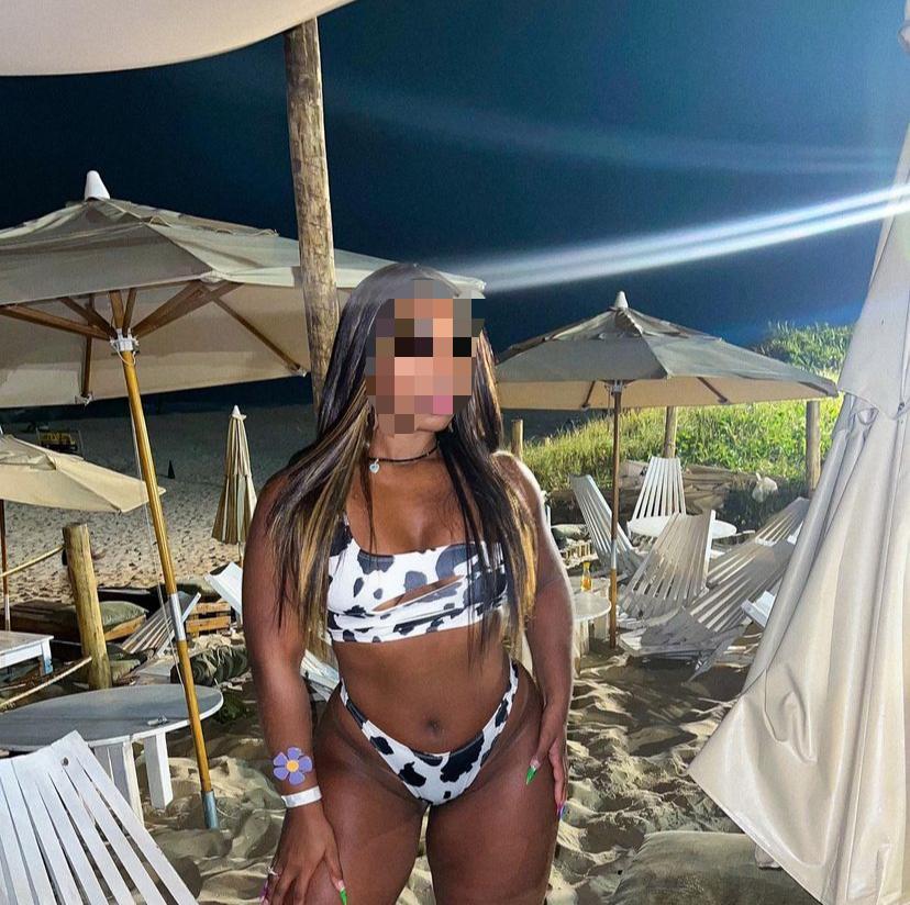 Chica busca chico en Barcelona: 