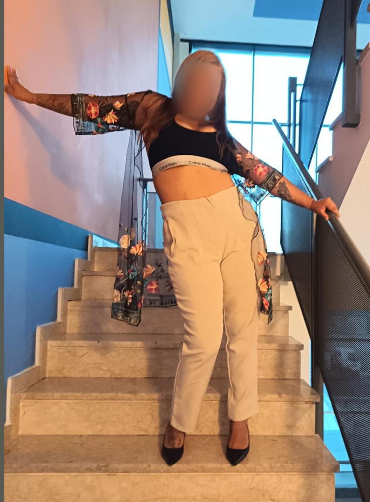 Chica busca chico en Sevilla: 