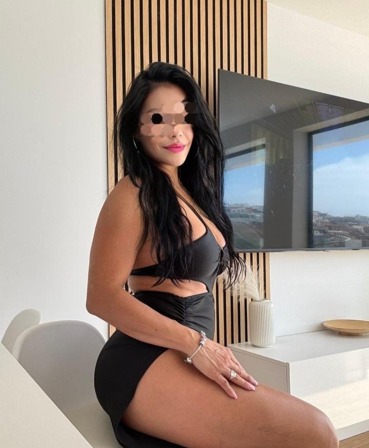 Chica busca chico en Las Palmas: Chica busca chico